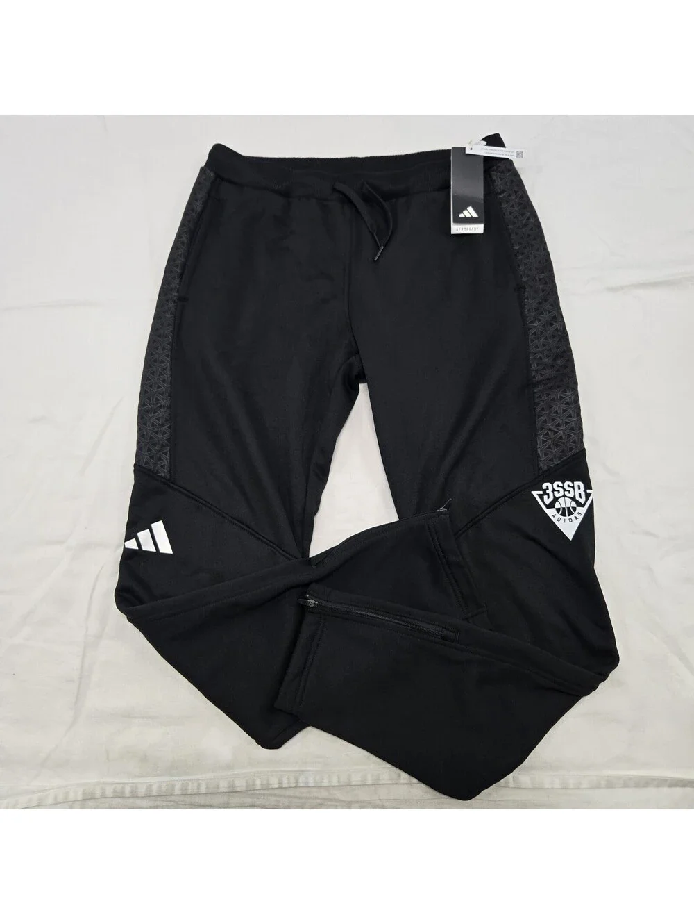 NWT Sz MEDIUM Men's Adidas 3SSB Logo Pants 2023 Adjustable Black Joggers HR5142